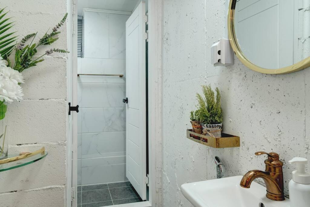 Hongdae 4Bed Room House 서울특별시 외부 사진